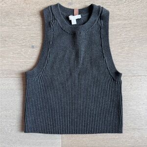 Lunya Ribbed Cropped Top sz. M